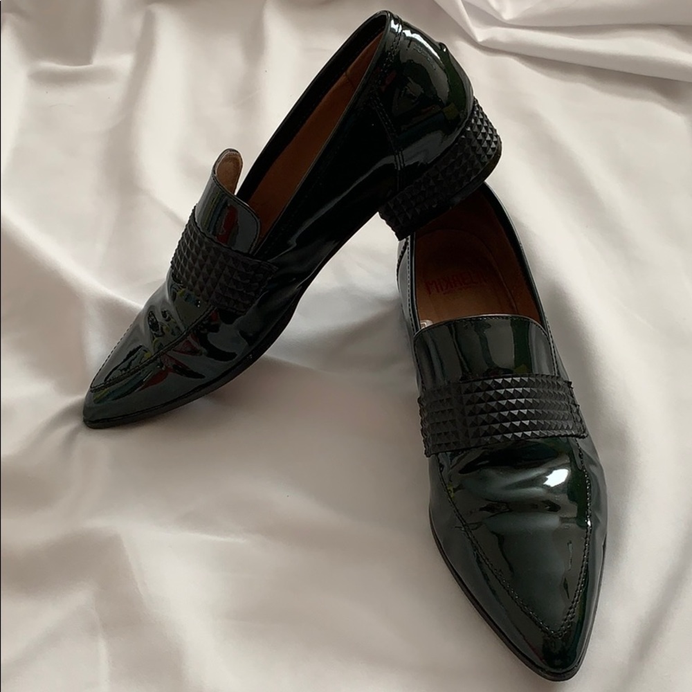 Shoes - Picture 2 of 4